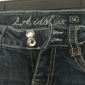 LA idol jeans